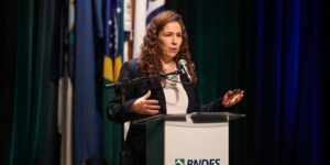 “estatais-nao-sao-peso,-sao-patrimonio”,-defende-ministra-da-gestao