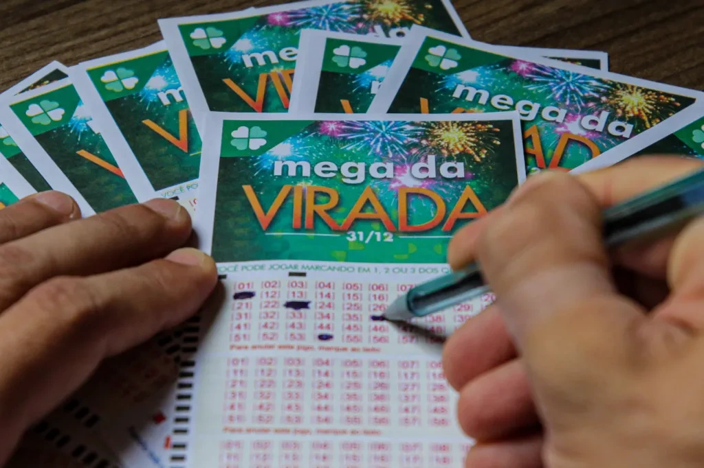 mega-da-virada:-onde-apostar-para-concorrer-a-r$-1-bilhao