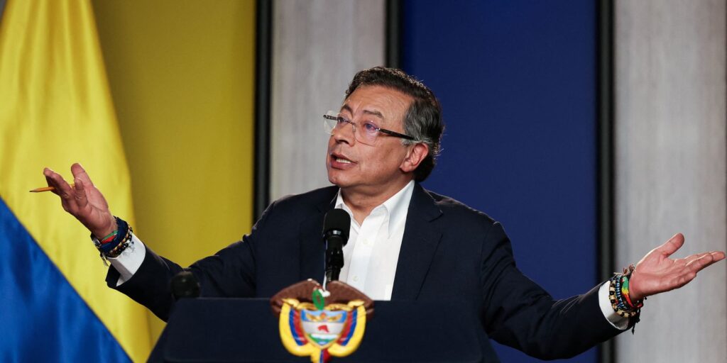 apos-fala-de-trump,-petro-diz-que-pegara-em-armas-se-necessario