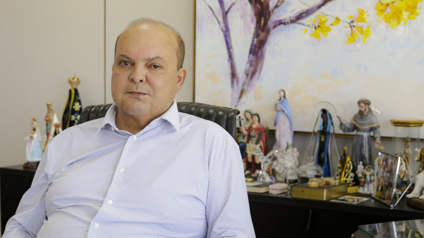 Oposição no DF aciona o STJ para afastar Ibaneis por caso Master