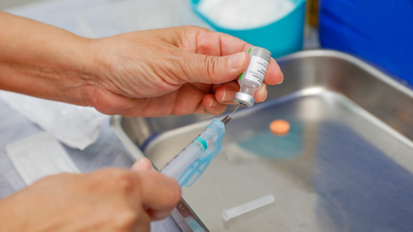 Brasil inicia vacinação contra a chikungunya com 1ª dose em Mirassol