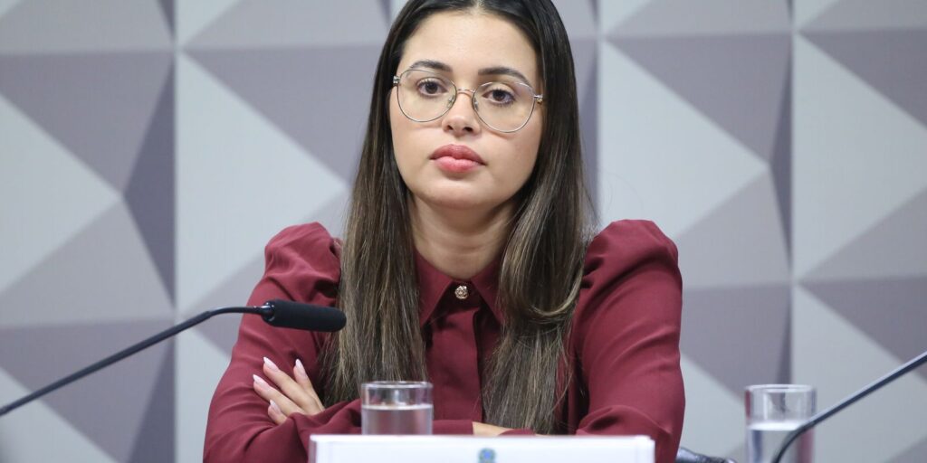 Empresária passa mal e depoimento é encerrado na CPMI do INSS