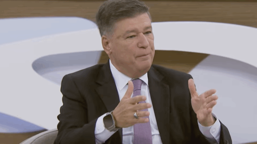 Moraes deve ser afastado durante investigações sobre Master, diz Viana