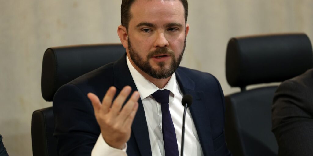 Governo propõe subsídio de R$ 1,20 ao diesel após impasse do ICMS