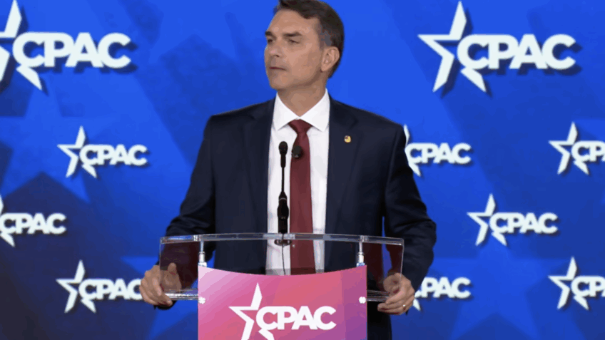 Flávio afirma que Lula “faz lobby” para proteger cartéis brasileiros