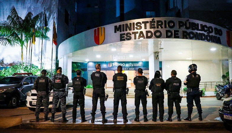 13 pessoas são presas em operação que investiga ‘tribunal do crime’ em RO