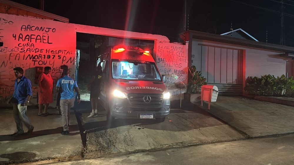 Homem faz a própria mãe refém dentro de casa, e polícia realiza operação de resgate em RO