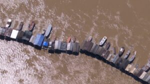 duas-pessoas-desaparecem-apos-draga-de-garimpo-afundar-no-rio-madeira,-em-porto-velho