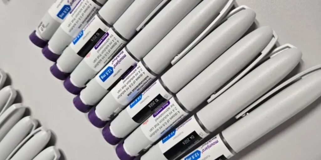 Canetas emagrecedoras: entenda quando o uso pode fazer mal à saúde