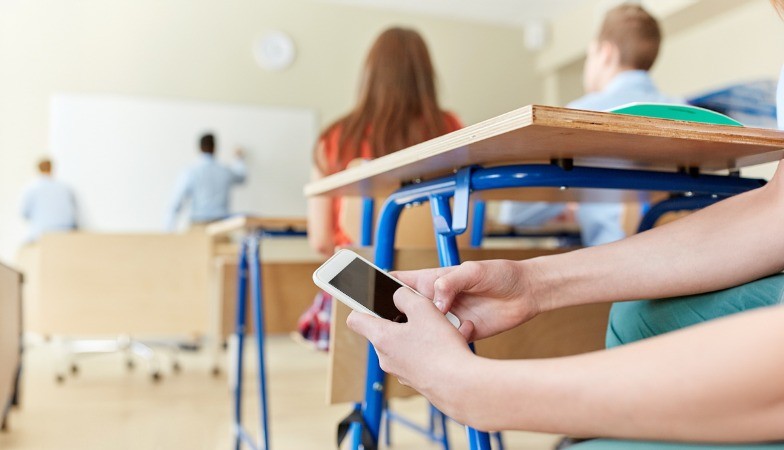Ministério Público fiscaliza uso de celulares em escolas públicas e privadas de RO