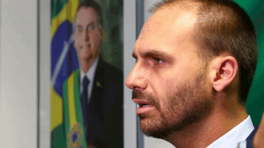 Custo de R$ 134 mi para filme de Bolsonaro “é até barato”, diz Eduardo