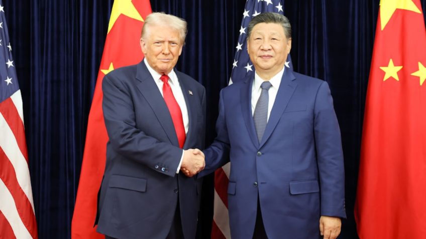China critica medida dos EUA contra BYD, Alibaba e Baidu