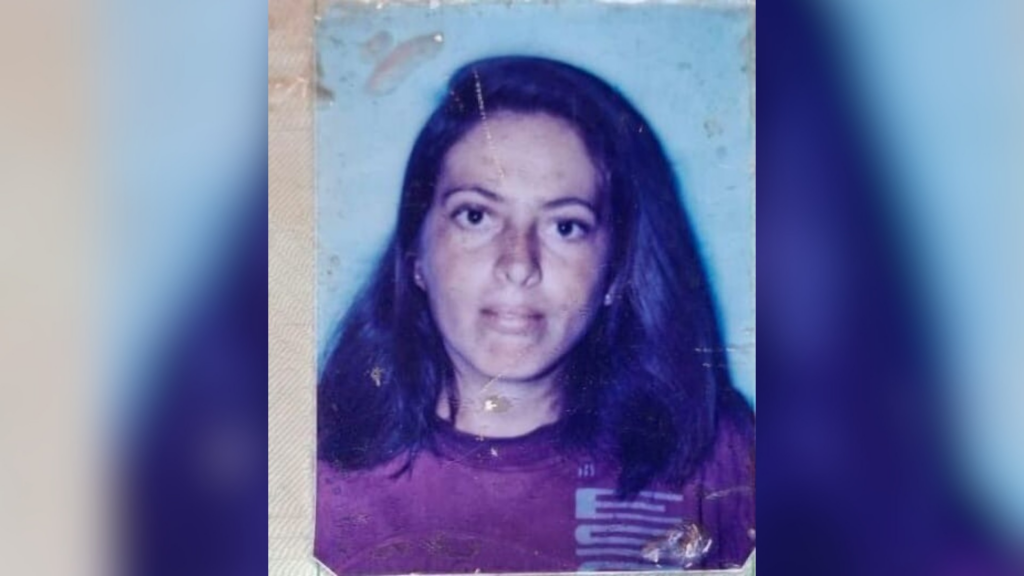 Mulher é achada morta em calçada com sinais de violência sexual em Rolim de Moura, RO