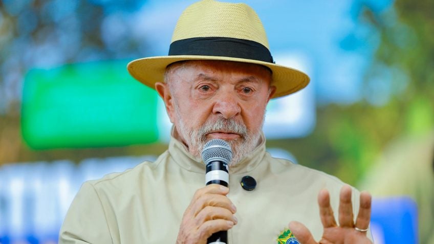 Governo Lula chama tarifaço dos EUA de “marco lastimável”