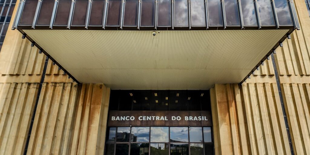 Em nova redução, Copom baixa taxa Selic para 14% ao ano