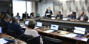 ccj-do-senado-aprova-pec-que-acaba-com-jornada-6×1