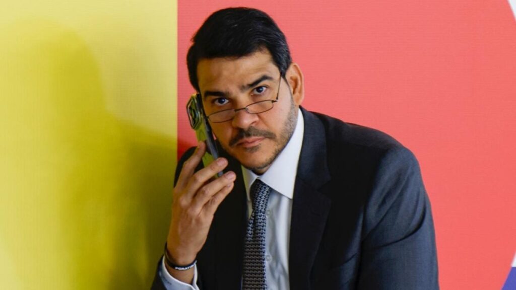 AGU se recusou a acionar Mendonça para “preservar relação”, diz PF