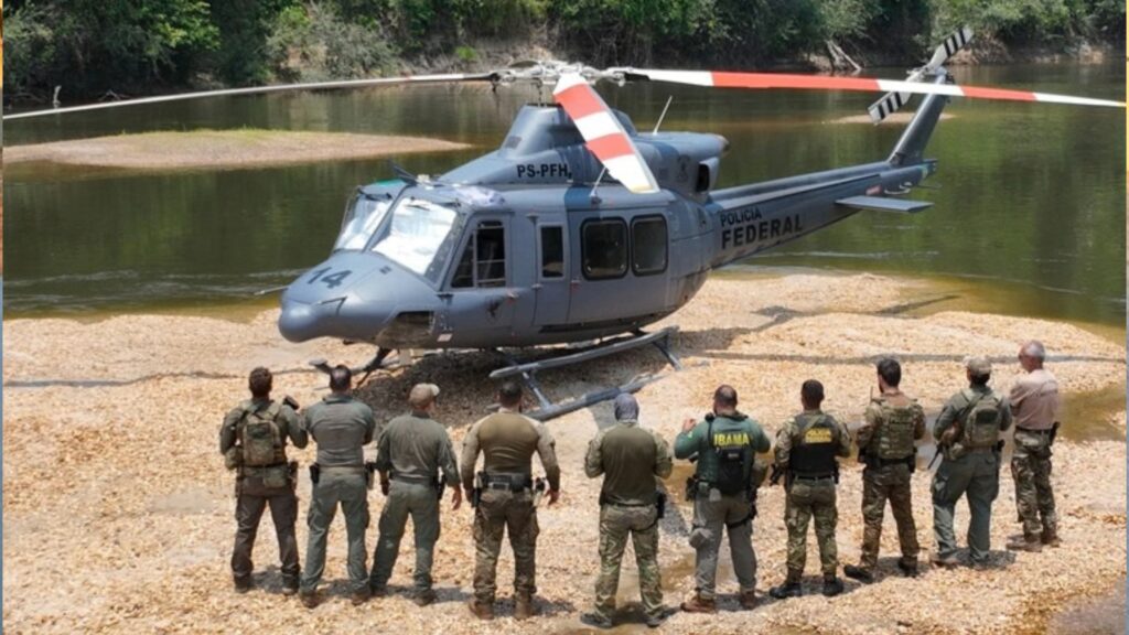 PF realiza operação contra garimpo ilegal e destrói equipamentos em terras indígenas na divisa de RO e MT
