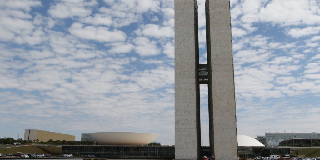 Congresso mais conservador deve mudar agenda, diz professor
