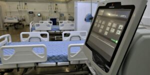 reino-unido-vai-monitorar-dispositivos-medicos-baseados-em-ia