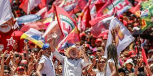 brasil-nao-sera-governado-por-socios-do-banco-master,-diz-lula