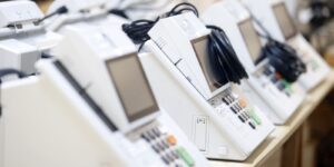 estado-de-sp-comeca-a-preparar-mais-de-114-mil-urnas-para-o-2o-turno