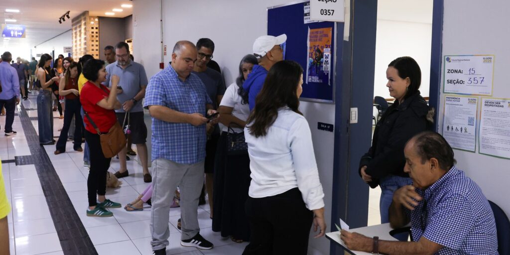 Mais de 4 mil seções eleitorais tiveram locais de votação alterados
