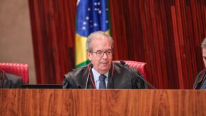 tse-manda-meta-enviar-relatorios-a-cada-6-horas-sobre-nikolas-e-marcal