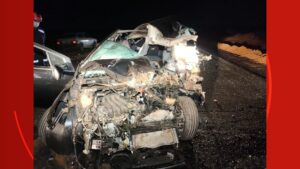 motorista-de-carro-morre-apos-bater-de-frente-com-caminhao-na-br-364-em-vilhena,-ro